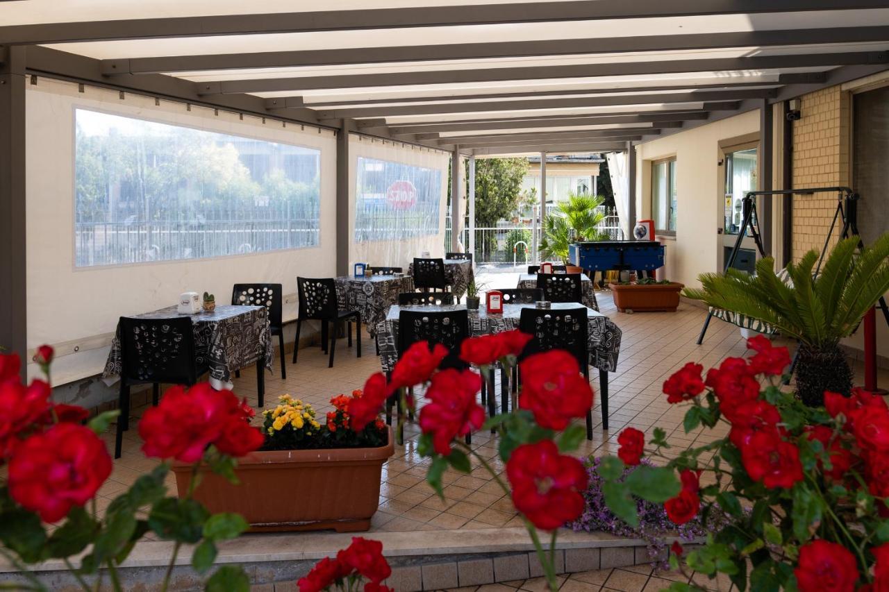 Hotel Belvedere Porto SantʼElpidio エクステリア 写真